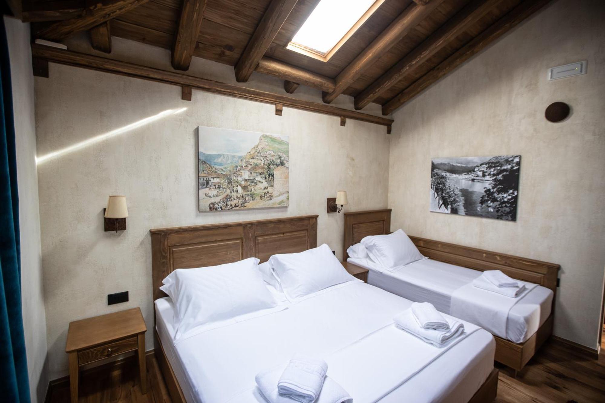 Vista Boutique Hotel เบราท ภายนอก รูปภาพ